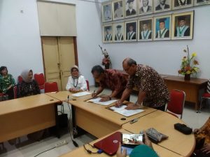 MoA Mata Palsu