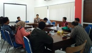 Pusat Studi