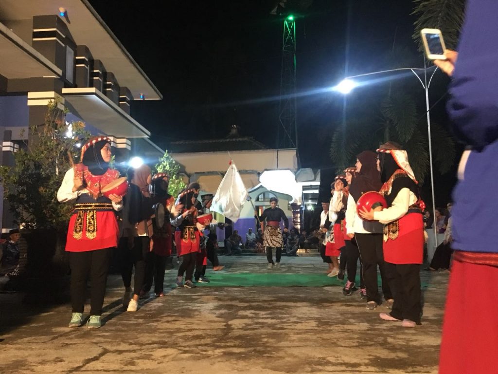 Mahasiswa Brunei KKN