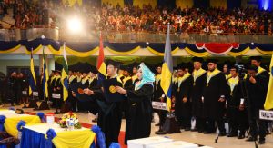wisuda unair