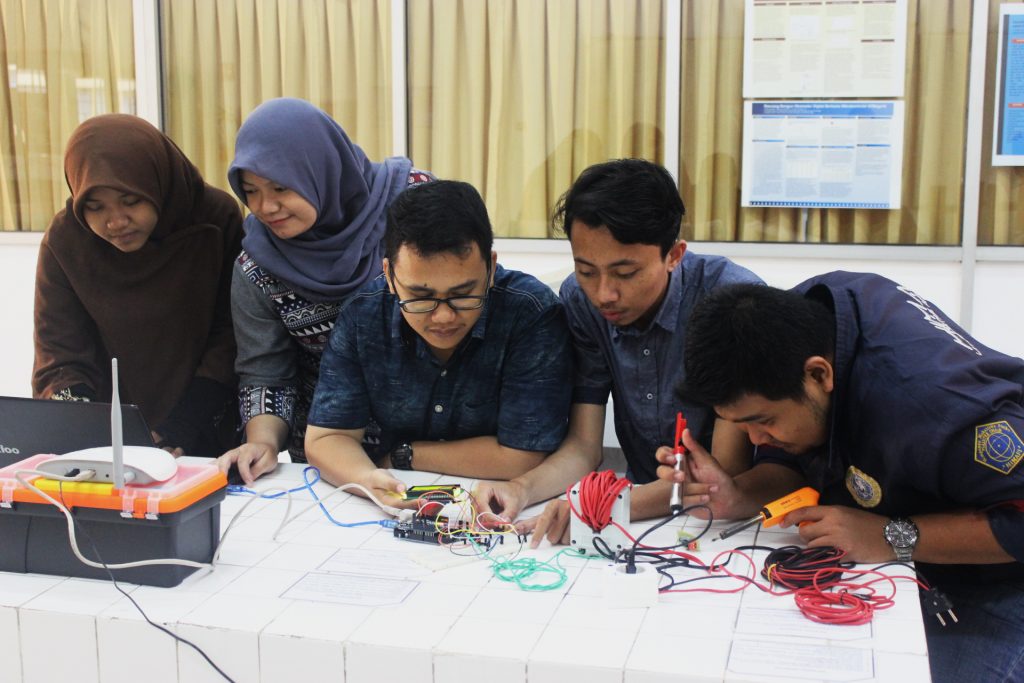 detektor mesin