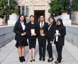 TIM The 19th International Maritime Law Arbitration Moot (IMLAM) 2018 berhasil meraih prestasi di TC Beirne School of Law, the University of Queensland, Australia. (Foto: Istimewa)