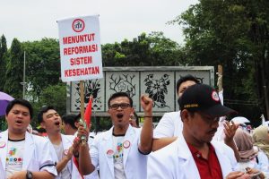 pendidikan dokter