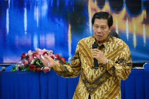 Prof. Puruhito UNAIR