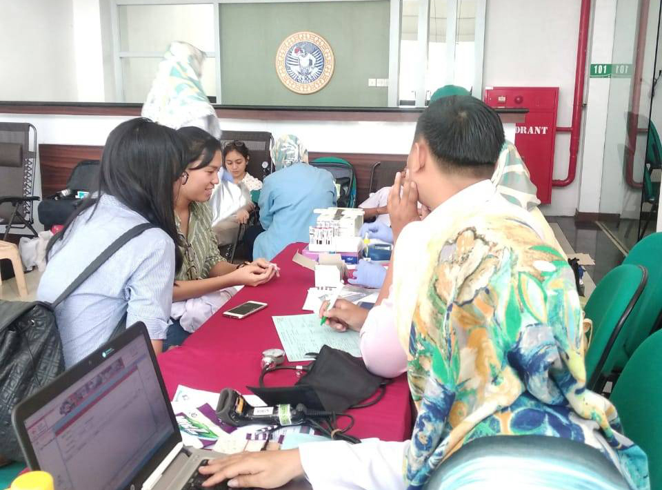 KEGIATAN selama donor darah. (Foto: Istimewa)