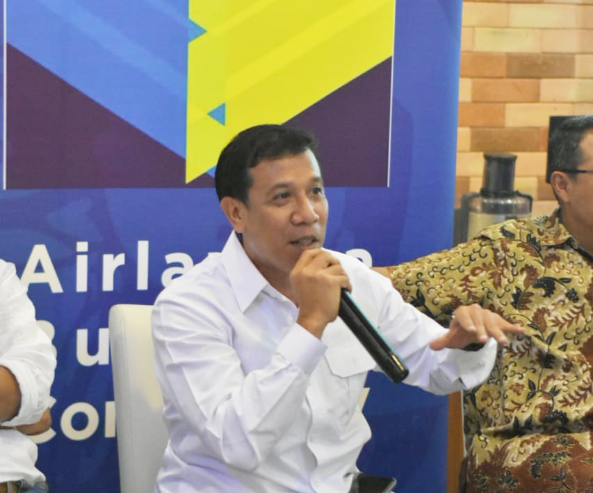 DIREKTUR PT. Puma Logistics Indonesia Arief Tejo saat memaparkan materi dalam Seminar ABC di Surabaya Town Square (Sutos). (Foto : Istimewa)