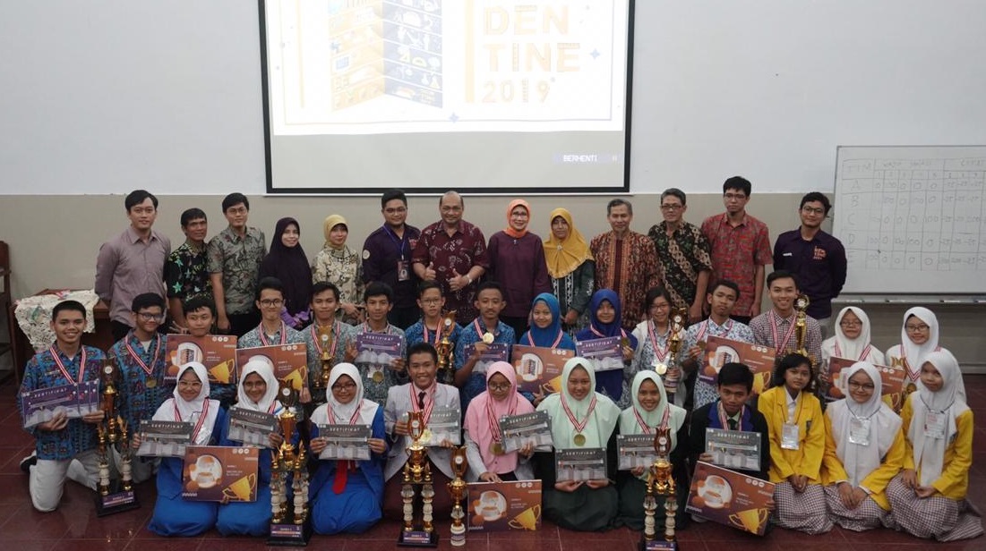 Dentine winners with FKG dean, judges, and Dentine 2019 supervisors.