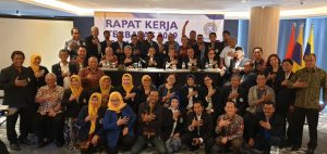 Pengurus IKA UA usai melangsungkan Rapat Kerja Terbatas (Foto: Istimewa)
