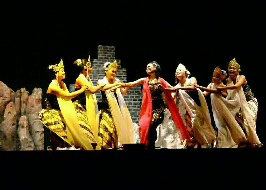 Penampilan Tari Tradisional Prameswara pada sebuah acara (Foto: Istimewa)