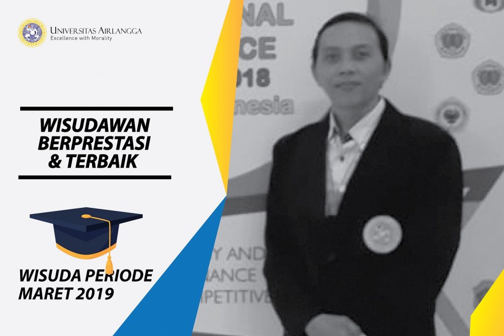 Hendro Gunarto, the best graduate of Postgraduate School.