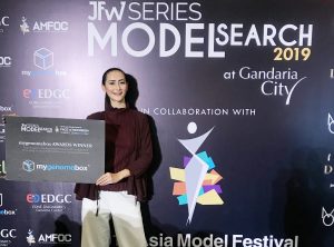AYU Maulida Putri, mahasiswa Fakultas Hukum Universitas Airlangga yang berhasil menjadi Face of Indonesia 2019. (Foto : Istimewa)