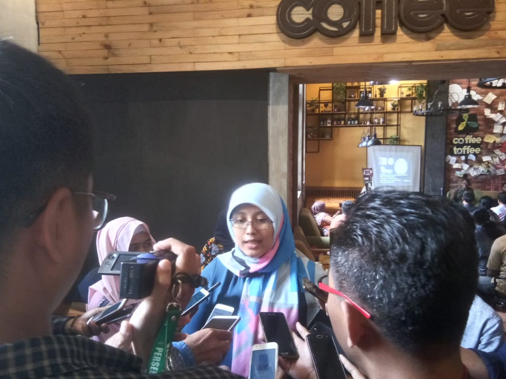 Koordinatori Penelitian dan dosen UNAIR Nita Citrasari, S.Si., M.T. saat memberikan keterangan di depan awak media. (Foto: Istimewa),