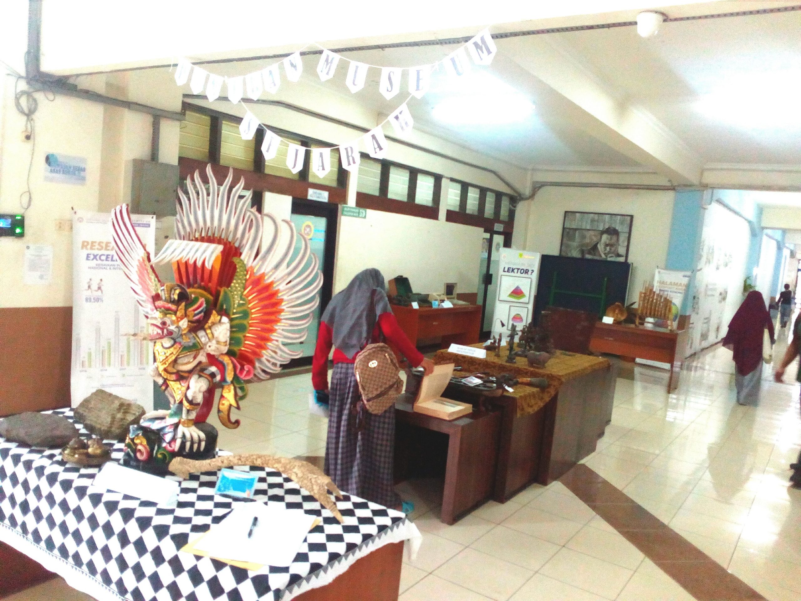 The Department of History FIB Universitas Airlangga introduces the collection of Museum of History and Culture.