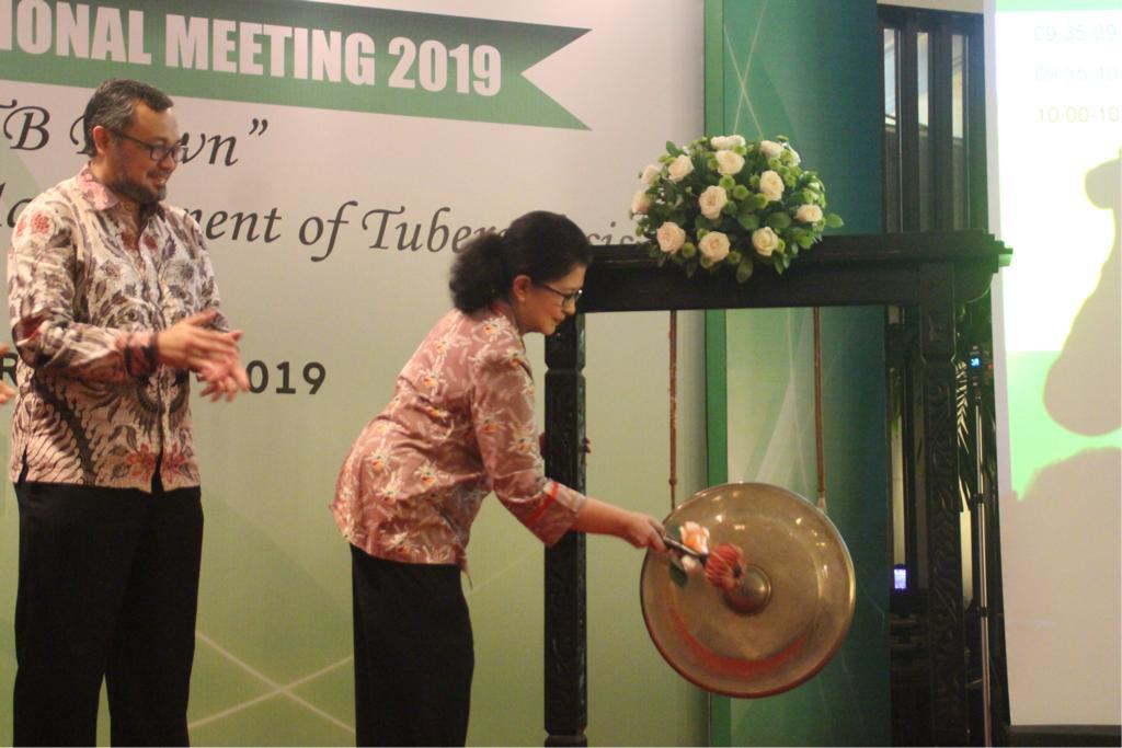 Prof. Dr. dr. Nila Djuwita F. Moeloek, Sp.M (K), Minister of Health of the Republic of Indonesia, opens 2019 INA-Time Symposium.