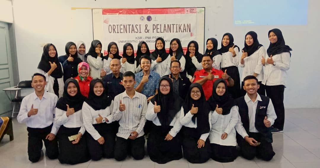 ANGGOTA Komikat KSR PSDKU usai melakukan pelantikan. (Foto: Istimewa)