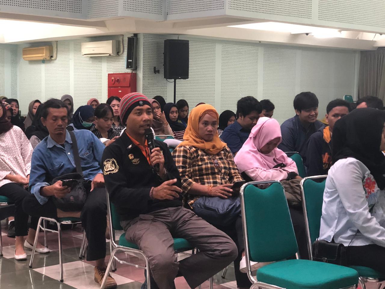 Guest lecture of S1 Management at Meindrowo Hall FEB UNAIR on Friday, May 10, 2019.