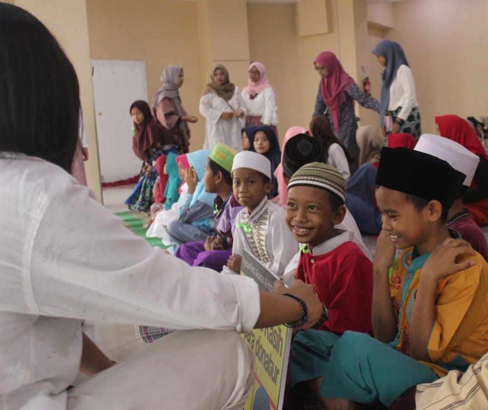 D3 Perpajakan UNAIR menggelar ”Tax Social Day” di Hall BG Junction lantai 2, Jalan Bubutan, Kecamatan Bubutan, Kota Surabaya pada Sabtu (18/5/2019). (Foto: Istimewa)