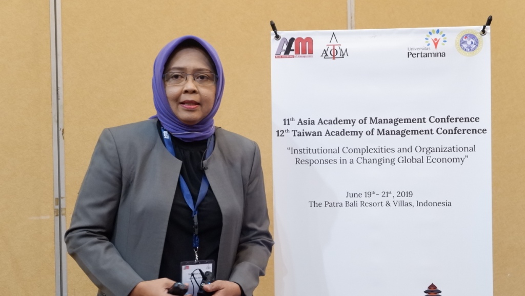 AAOM 2019 Conference, Dean of FEB This is a Prestigious Event for