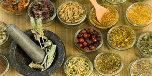 JAMU adalah obat mujarab untuk mengobati berbagai penyakit. (Foto: Brilio.Net)