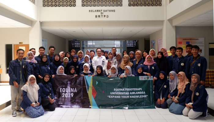 D3 Physiotherapy students with employees at Bantul Integrated Rehabilitation Center for Persons with Disability (BRTPD) during EQUINA activity on Wednesday 10 July 2019. (Photo: By courtesy)