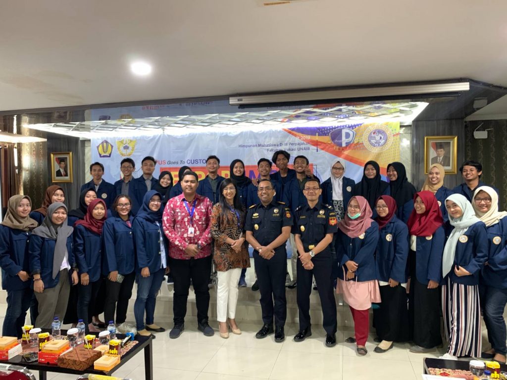 PEMATERI dan peserta Tax UA Goes to Customs. (Foto: istimewa)