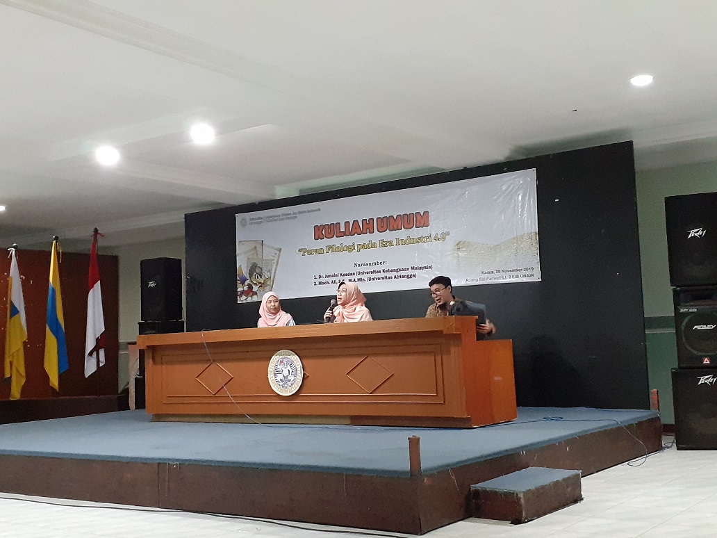 KULIAH Tamu Prodi Bahasa dan Sastra Indonesia bersama Dosen Universiti Kebangsaan Malaysia pada Kamis (28/11). (Foto: Fitri)