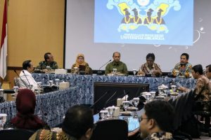 RAPAT Panitia Seleksi Calon Rektor 2020 di Ruang Sidang Pleno, Lantai 3, pada Senin (30/12/2019). (Foto: Agus Irwanto)