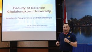 ACARA info session yang diselenggarakan oleh AGE UNAIR pada Selasa (11/02/2020) di Ruang Kahuripan 300, Lantai 3, Kantor Manajemen UNAIR. (Foto : M Alif Fauzan )