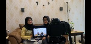 SESI Pembuatan Video Edukasi Berbahasa Madura oleh Tim KKN Desa Banangkah. (Foto: dok. Pribadi)