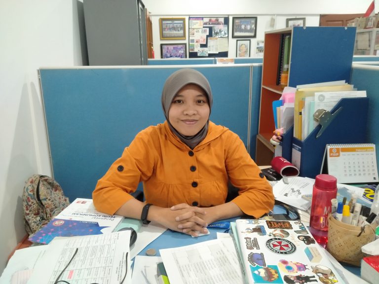 Dosen Ilmu Komunikasi Universitas Airlangga (UNAIR) Nisa Kurnia Illahiati, S.Sos., M.Med.Kom. (Foto: istimewa)