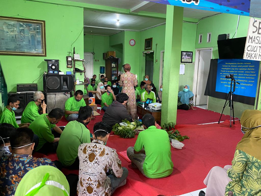 TOGA Counseling at Al-Hafizh Mental Rehabilitation Center, Sidoarjo Regency. (Photo: Community Service Team.)