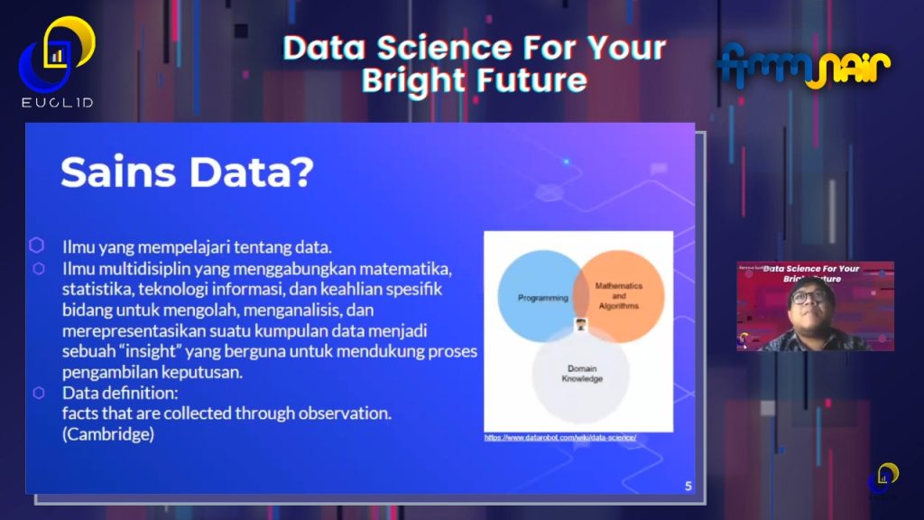 SESI Penyampaian Materi oleh M. Noor Fakhruzzaman, S.Kom., M.Sc. (Foto: YouTube live streaming)