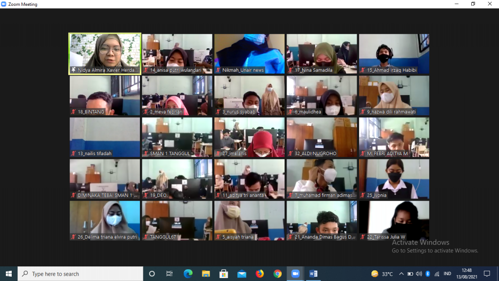 SUSANA webinar tentang psikologis remaja.