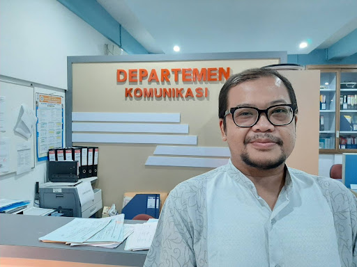Irfan Wahyudi, Ph.D, pengamat komunikasi politik. (Foto: FISIP UNAIR)