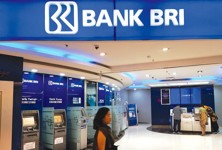 Perbandingan antara ARIMAX dan VARX dalam Peramalan Arus Kas Bank Rakyat Indonesia