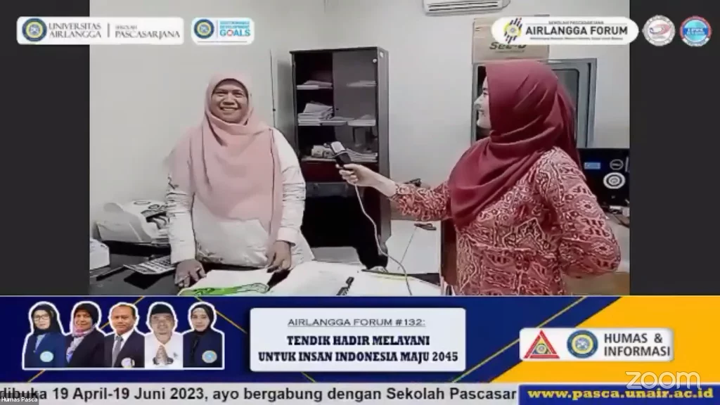 Asmaul Chusnah SH, Kepala Urusan Pengelola Keuangan Sekolah Pascasarjana UNAIR dalam Airlangga Forum Edisi ke-132