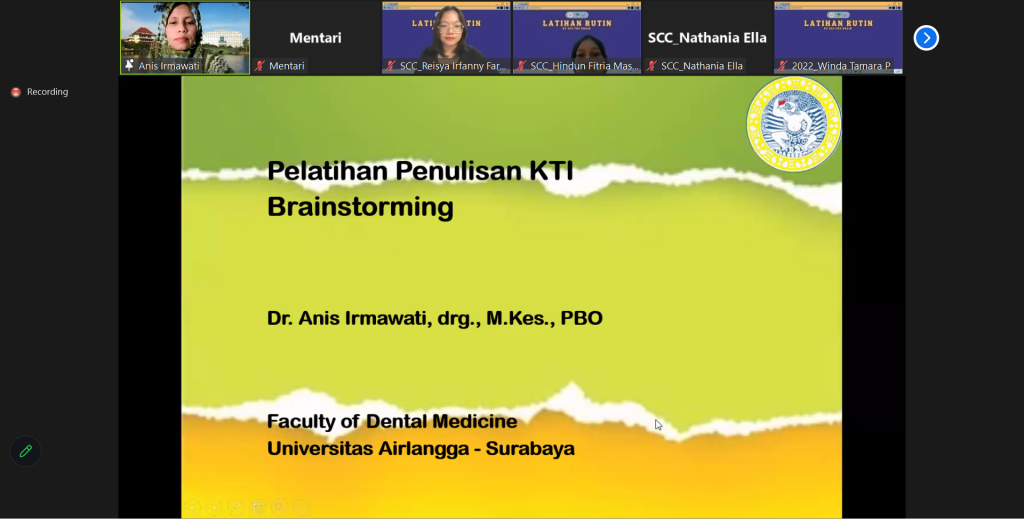 Latihan rutin kepenulisan karya tulis ilmiah day-1 berlangsung melalui zoom meeting. (Foto: SS Zoom)