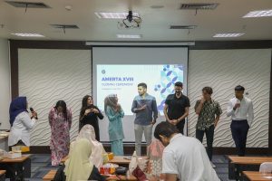 AGE UNAIR closing ceremony on Monday, June 19, 2023, in Rote Room, ASEEC Tower, Dharmawangsa (B) Campus, UNAIR. (Photo: PKIP UNAIR)