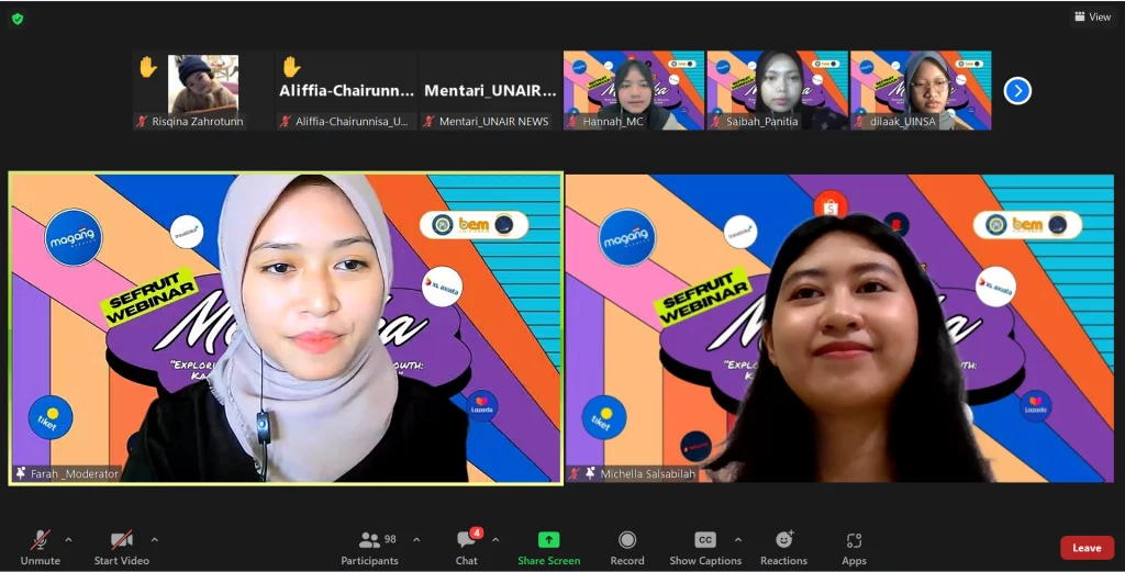 Kementerian Keilmuan BEM FISIP UNAIR menggelar Kampus Merdeka Internship Webinar melalui zoom meeting. (Foto: Istimewa)