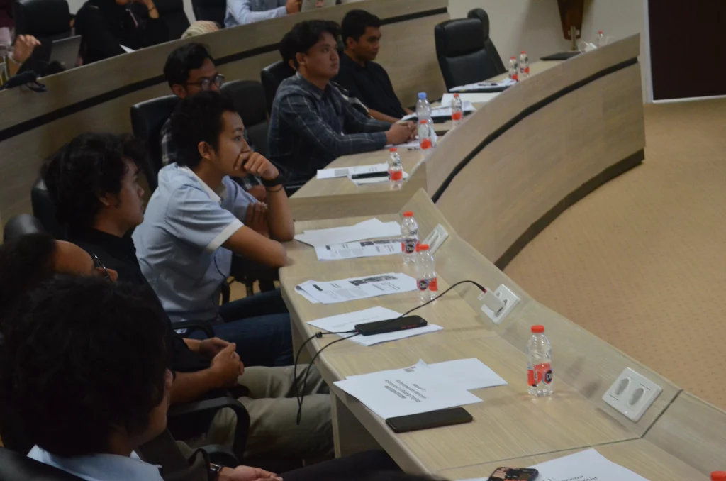 Suasana workshop pengembangan komunitas Cak EDI (Cakap Etika dan Literasi Digital) di Kawasan Provinsi Jawa Timur pada Sabtu (19/8/2023) di Ruang Kutai Martadipura ASEEC Tower. (Foto: Dok. Panitia)