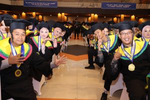 Wisudawan UNAIR periode 233 Agustus 2023. (Foto: PKIP UNAIR)