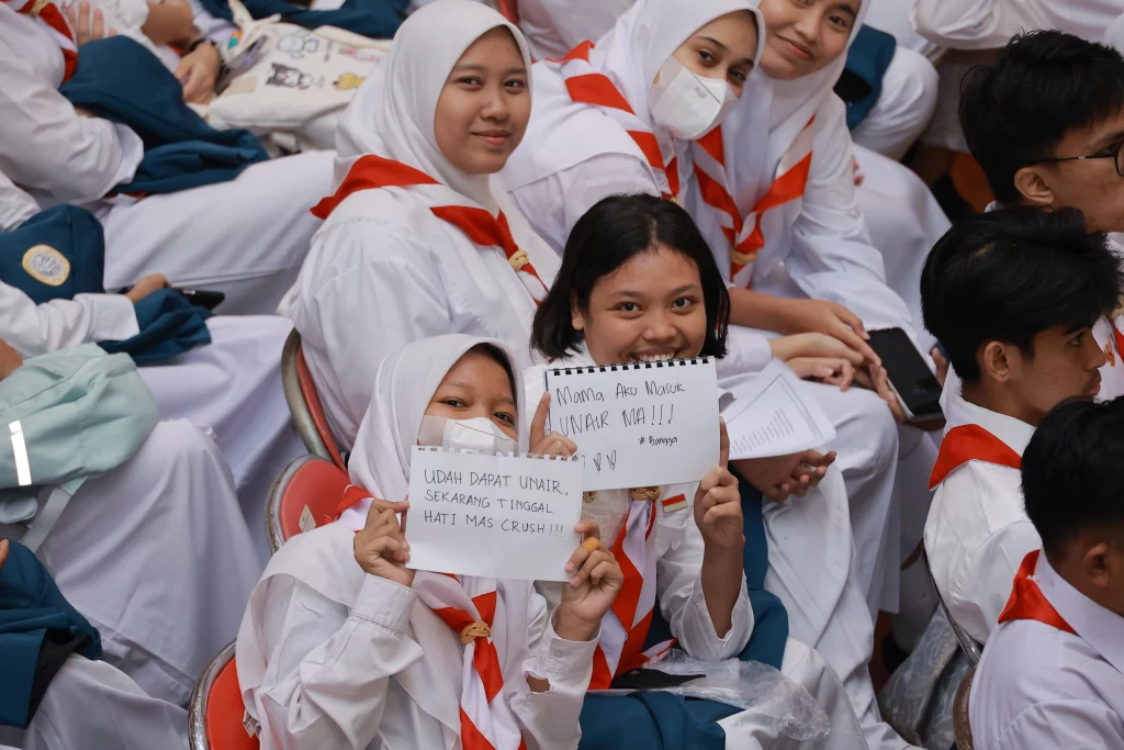 Foto keseruan mahasiswa baru dalam kegiatan PKKMB 2023. (Foto: Istimewa)