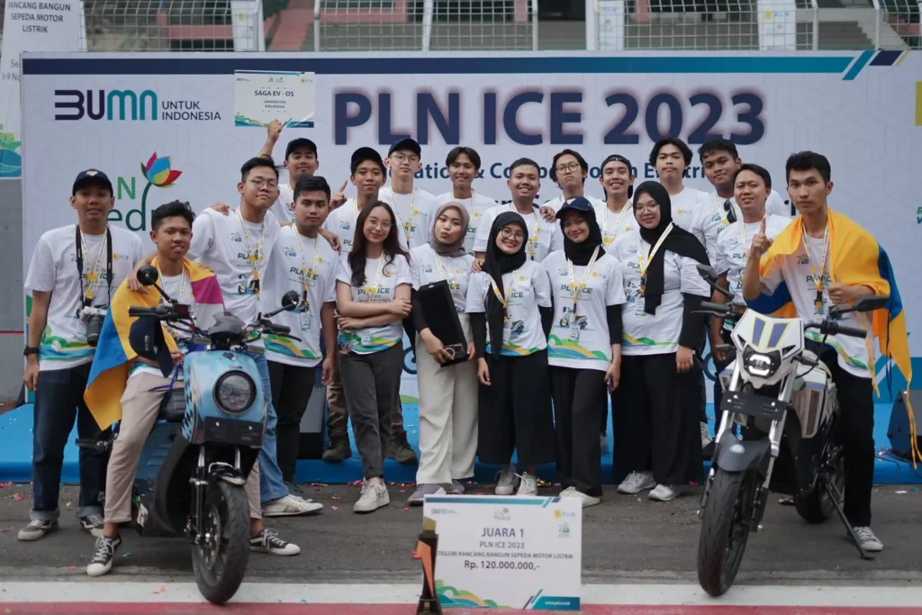 The EV-OS Team wins 1st Place in PLN ICE 2023. (Photo: EV-OS Team)