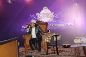 Gus Ong, Pemateri Tabligh Akbar sedang mengisi sesi materi. (Foto: Istimewa)