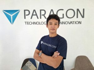 Enrikko Ahmad Naufal, mahasiwa program studi Manajemen UNAIR berhasil lolos magang di Kahf Paragon Corp lewat program MSIB Kemdikbudristek. (Foto: Istimewa)