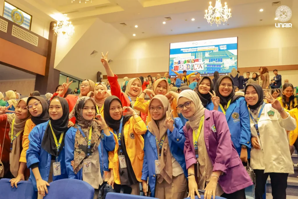 Participants of PMM of MBKM at UNAIR. (Photo: By courtesy)