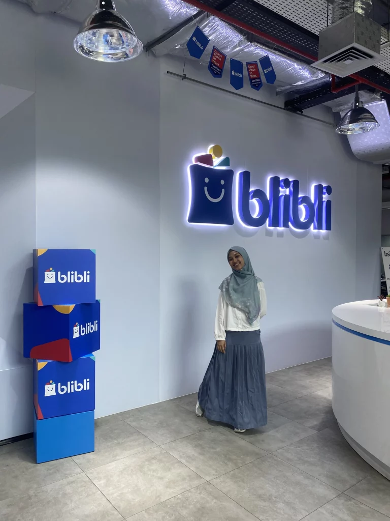 Tazkia Ibnatiar Rahma mendapat kesempatan jadi Talent Development Intern di Blilbi lewat program MSIB Kemdikburistek. (Foto: Istimewa)