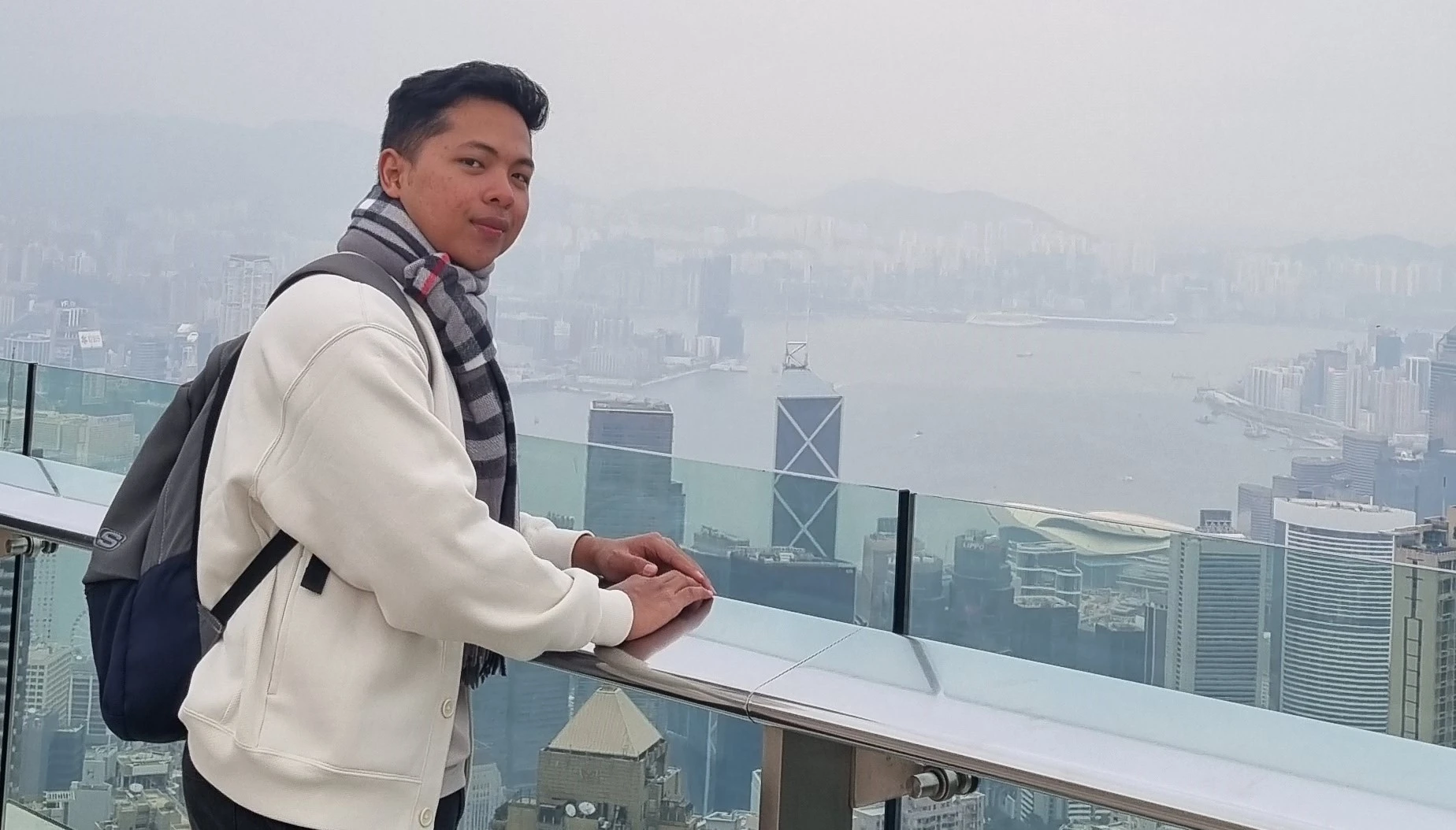 Muhammad Hamka Syahrial, a student of English Language and Literature at the Faculty of Humanities (FIB) UNAIR, joins the GoPay Student Apprenticeship. (Photo: By courtesy)