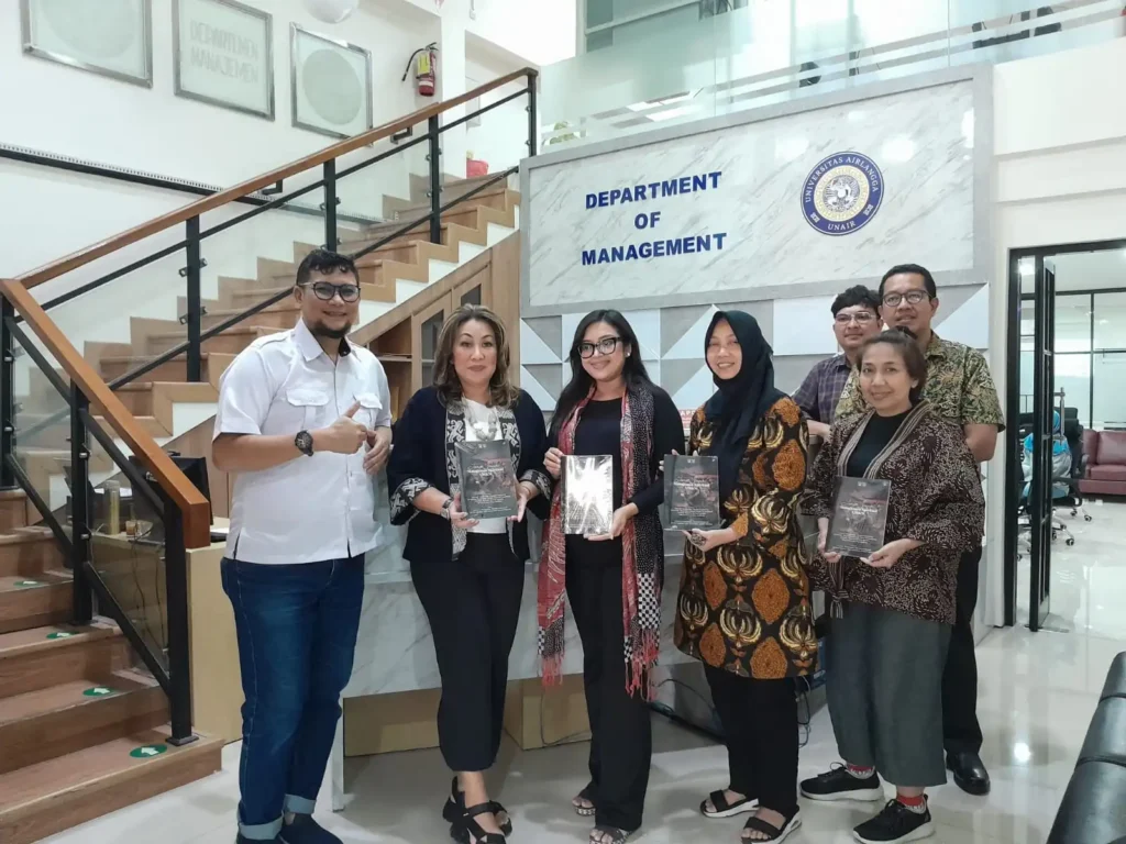 Some stakeholders visit Management Dept UNAIR for collaborative Surabaya MSME mentoring (Photo: By courtesy)