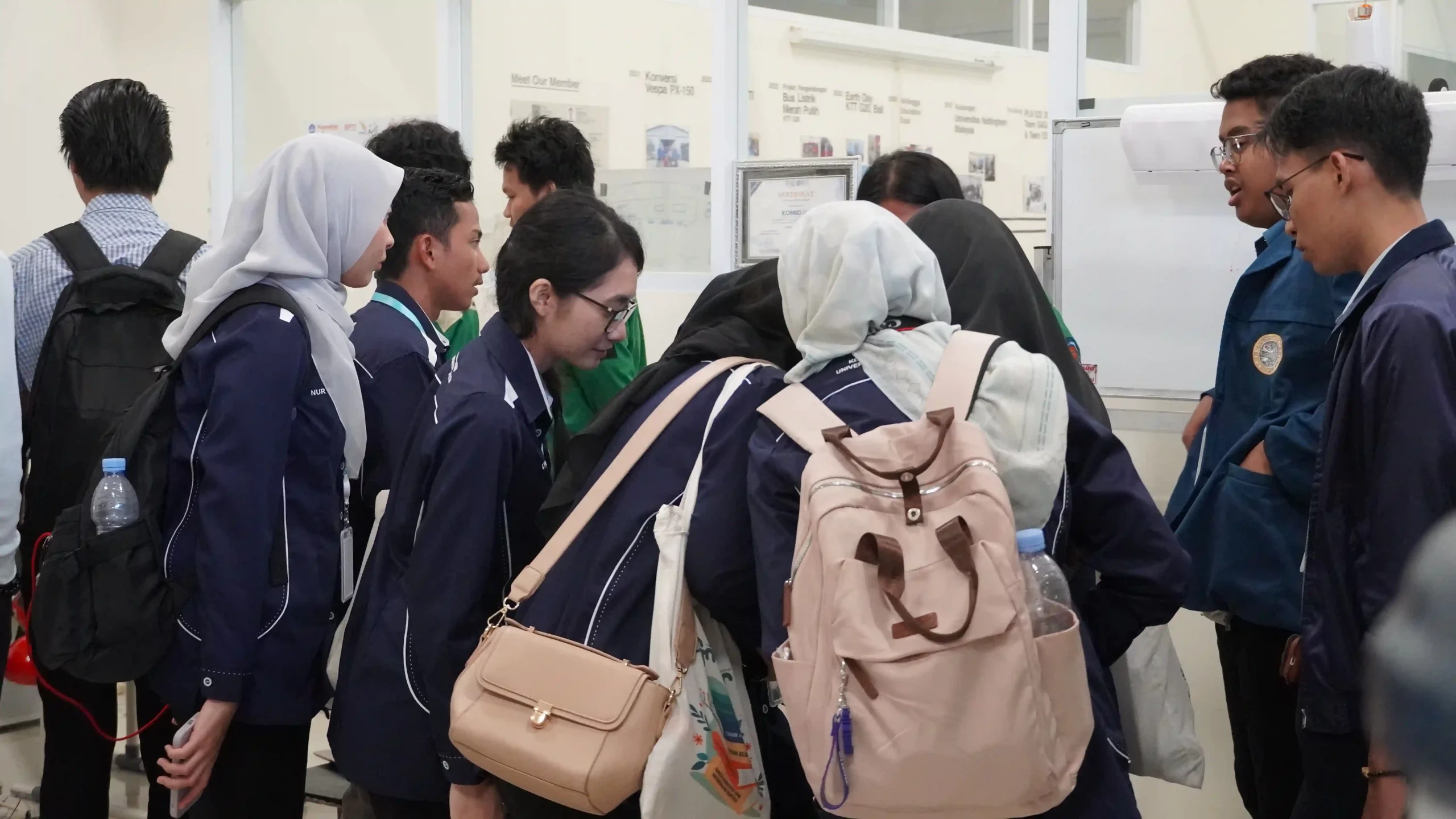 SEGTA participants during a visit at Kombo Lab (Photo: FTMM)